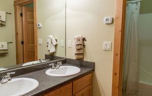 Luxury Cabin and Ski Resort - Big Sky, Montana