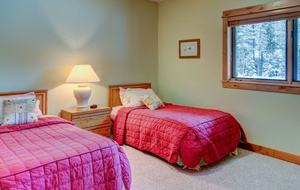 Luxury Cabin and Ski Resort - Big Sky, Montana