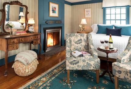 Waldo Emerson Inn (HS)