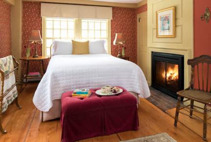 Waldo Emerson Inn (HS)