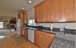 Water View Luxury - Bremerton, Washington