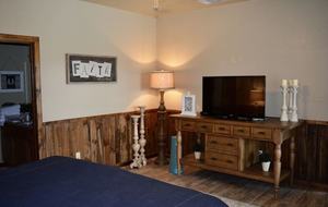 Frio River House in Texas Hill Country - Concan, Texas