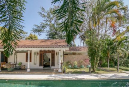 Balinese Rice Field Villa