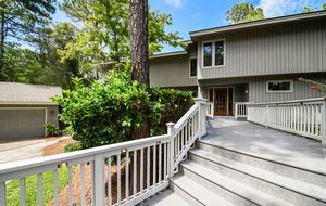 Crow's Nest Hilton Head Luxury - Hilton Head, South Carolina