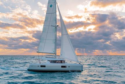 Lagoon 42' Catamaran "Mola Mola" - Navigare Yachting