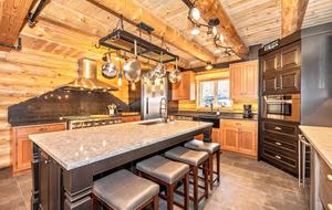 Custom Luxury Log Home at Sugarloaf Mountain - Dickerson, Maryland