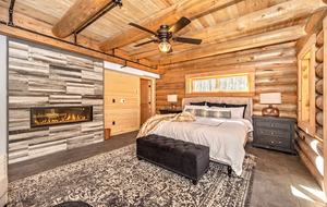 Custom Luxury Log Home at Sugarloaf Mountain - Dickerson, Maryland