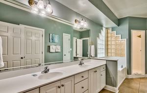 Crystal Breeze - Destin, Florida