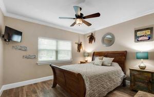 Tropical Paradise on the Emerald Coast - Miramar Beach, Florida