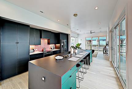 New Listing! Modern Beachside Bliss w/ Patio - Port Aransas, Texas