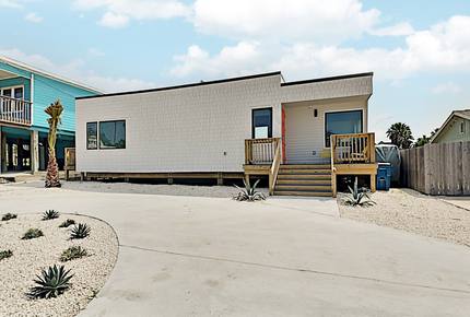 New Listing! Modern Beachside Bliss w/ Patio - Port Aransas, Texas