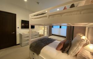 Vail - The Lion Luxury Apartment - Vail, Colorado