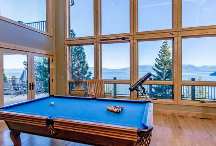 Unforgettable Lake Tahoe Cabin - Tahoma, California