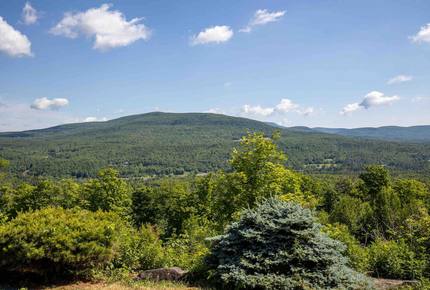 Chateau Plateau Luxury Home Exchange In Hunter New York United States