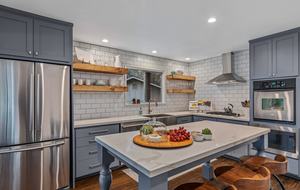 Gorgeous Wine Country Home w/ Pool, Hot Tub & Barn - Sonoma, California