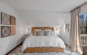 Gorgeous Wine Country Home w/ Pool, Hot Tub & Barn - Sonoma, California