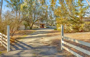 Gorgeous Wine Country Home w/ Pool, Hot Tub & Barn - Sonoma, California
