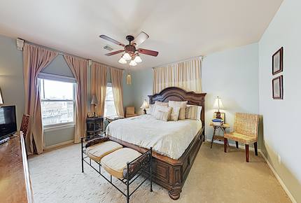 New Listing! Bayfront Home w/ Deck & Fishing Pier