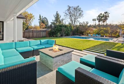 Luxe New Wine Country Gem w/ Backyard Eden & Pool