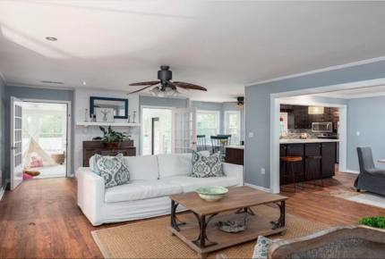 Charming Charleston Luxury