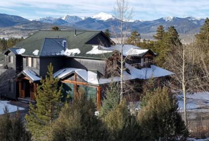 Mary Jane Ski Haus – Mountain Country Retreat
