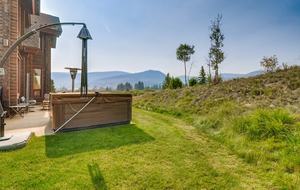 Luxe Estate with Hot Tub, Theater & Chef's Kitchen - Breckenridge, Colorado