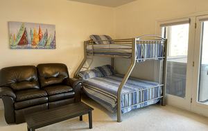 Smith Mountain Lake 5 Bedroom - Moneta, Virginia