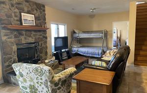 Smith Mountain Lake 5 Bedroom - Moneta, Virginia