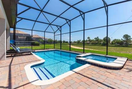 Champions Paradise Club House