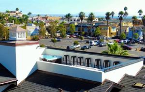 Cobbo's Beach House | With hot tubs, views, and just steps to the beach! - Avila Beach, California