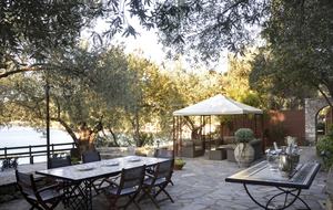 Villa Polyxena (R) - Amaliapolis, Greece