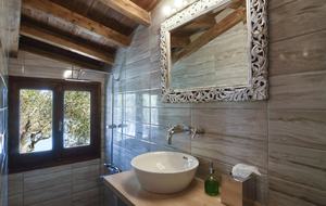 Villa Polyxena (R) - Amaliapolis, Greece