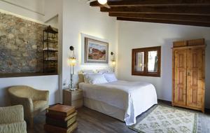 Villa Polyxena (R) - Amaliapolis, Greece