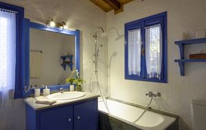 Villa Polyxena (R) - Amaliapolis, Greece