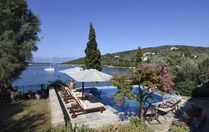 Villa Polyxena (R) - Amaliapolis, Greece
