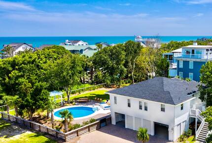 Historic Island Beach Cottage