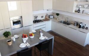 Chic Apartment Steps from the Duomo - Florence - Florence, Italy