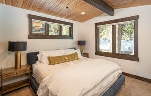 Lavish & Modern Alpine Escape | Near Golf & Skiing - Truckee, California