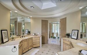 Utopian Luxury in Scottsdale - Scottsdale, Arizona