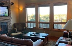 Sage Canyon Luxury 2BR Cabin - Powell Butte, Oregon