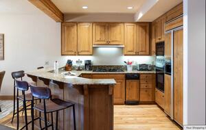 Sterling Lodge 111 at Silver Lake - Park City, Utah