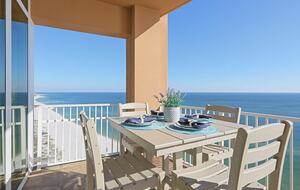 Spacious beach condo with Gorgeous Views - Orange Beach, Alabama