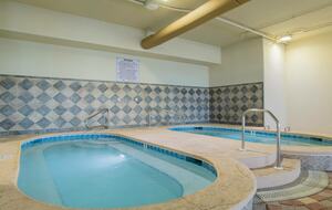 Spacious beach condo with Gorgeous Views - Orange Beach, Alabama