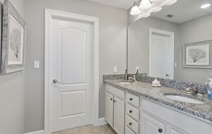 Spacious beach condo with Gorgeous Views - Orange Beach, Alabama