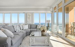 Spacious beach condo with Gorgeous Views - Orange Beach, Alabama