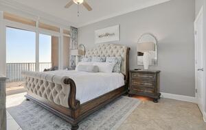 Spacious beach condo with Gorgeous Views - Orange Beach, Alabama