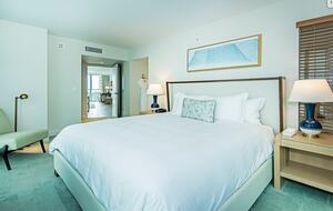 Ritz Carlton Waikiki - Honolulu, Hawaii