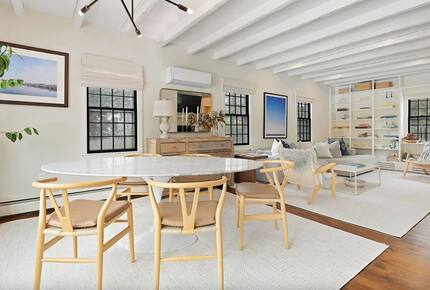 The Hedges Lane Residence