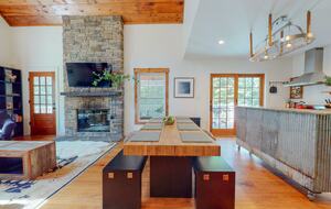 Catskills Luxury Getaway - Bearsville, New York
