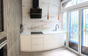 Saint Louis Island Luxe - Paris, France